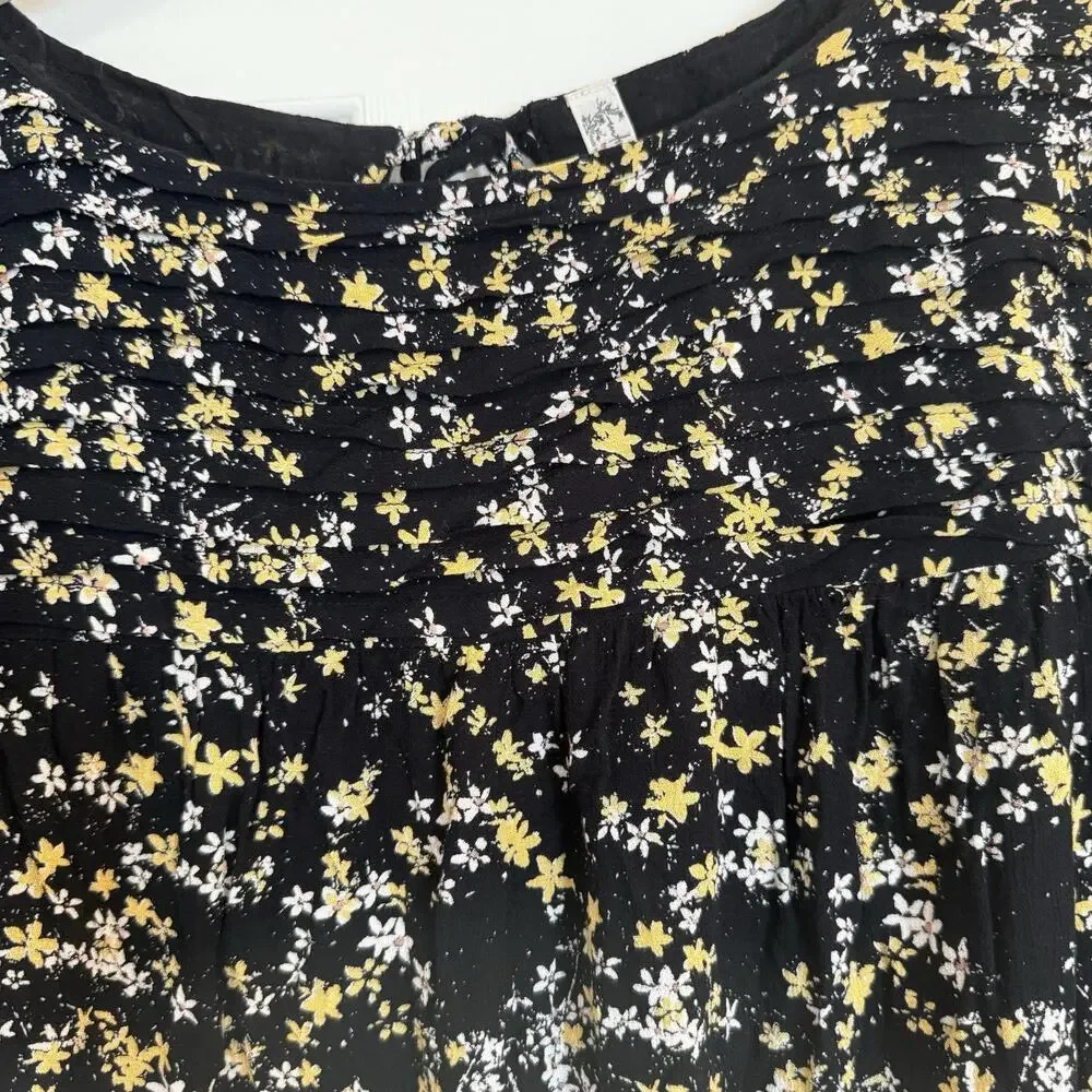 Free People Dessa Bodysuit Sz Small Black Ditsy Floral Puff Sleeve Mesh Tie Back